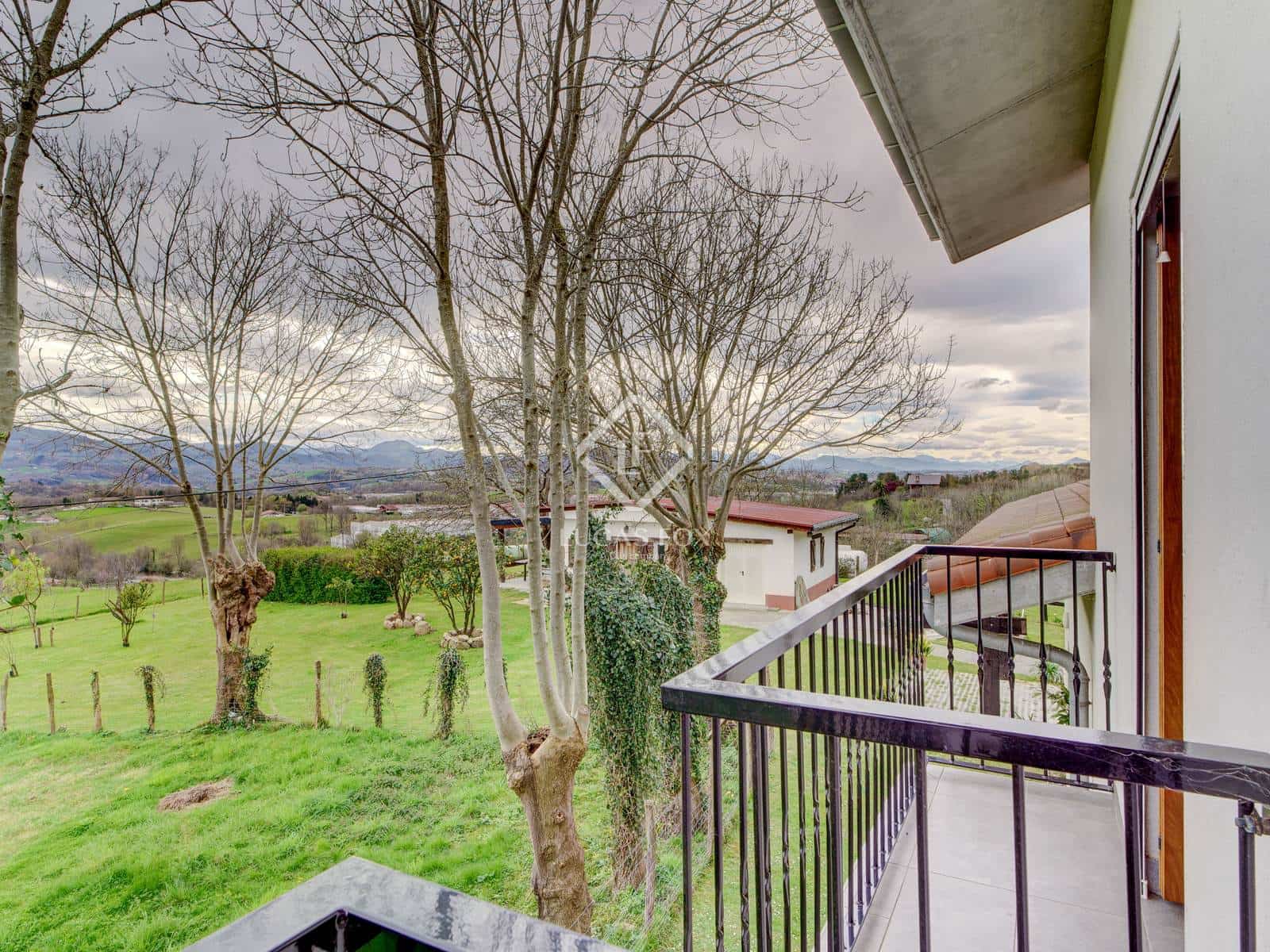 7 soveværelse Villa til salg i Hondarribia med garage - € 1.750.000 (Ref: 9185065)