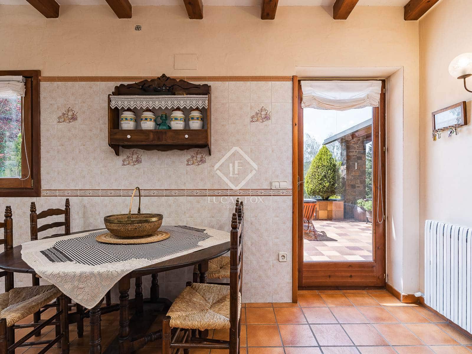 4 bedroom Villa for sale in Prullans with garage - € 1,100,000 (Ref: 9185726)