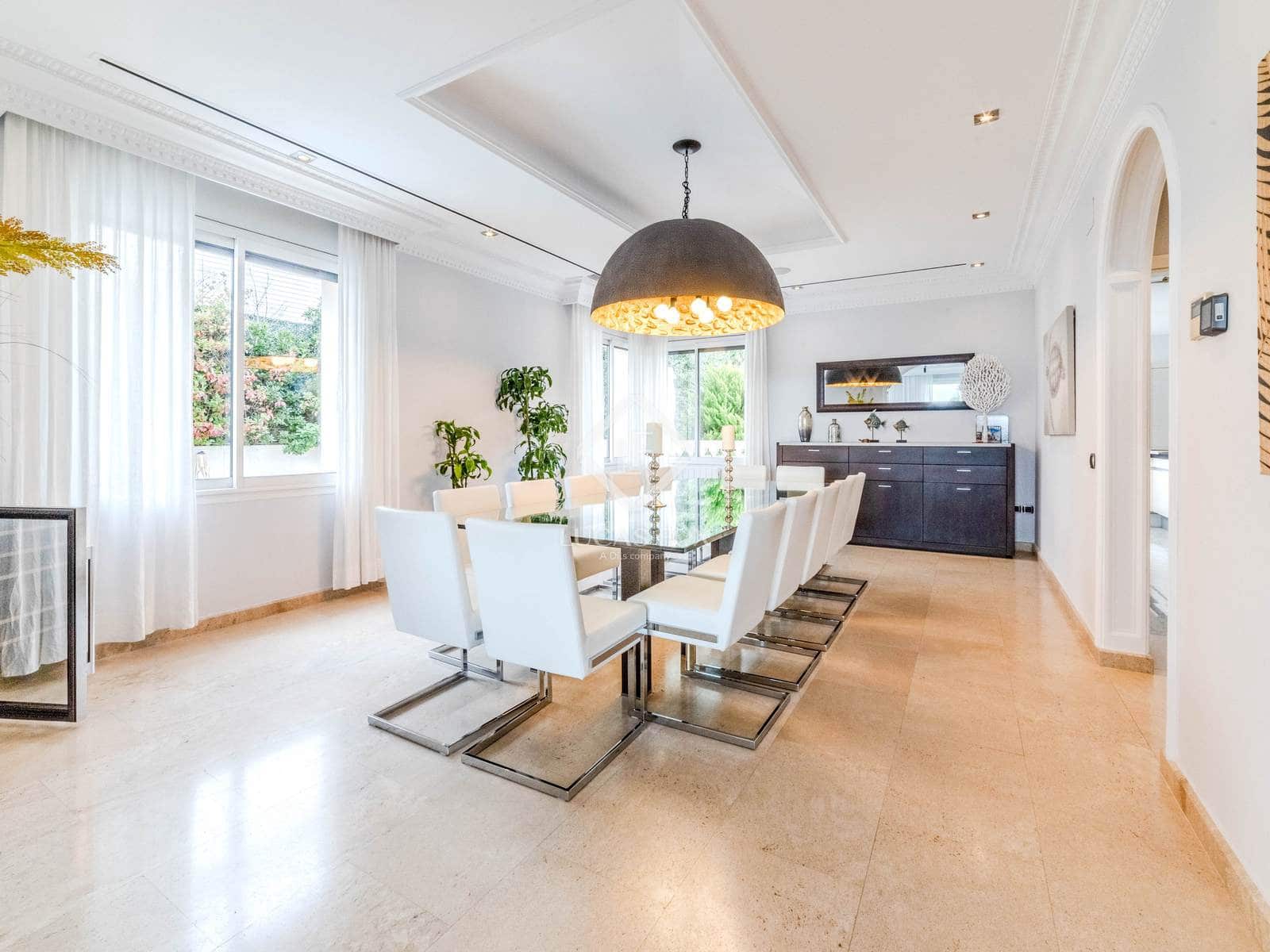 7 sovrum Villa till salu i Sitges med pool garage - 10 250 000 € (Ref: 9185727)