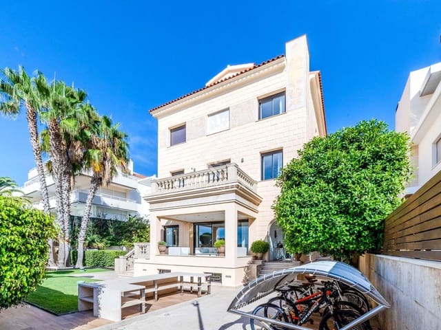 7 bedroom Villa for sale in Sitges with pool garage - € 10,250,000 (Ref: 9185727)