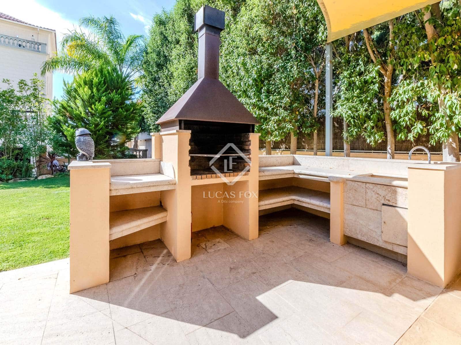 7 sovrum Villa till salu i Sitges med pool garage - 10 250 000 € (Ref: 9185727)