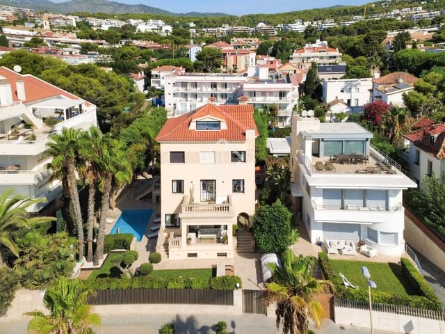 7 bedroom Villa for sale in Sitges with pool garage - € 10,250,000 (Ref: 9185727)