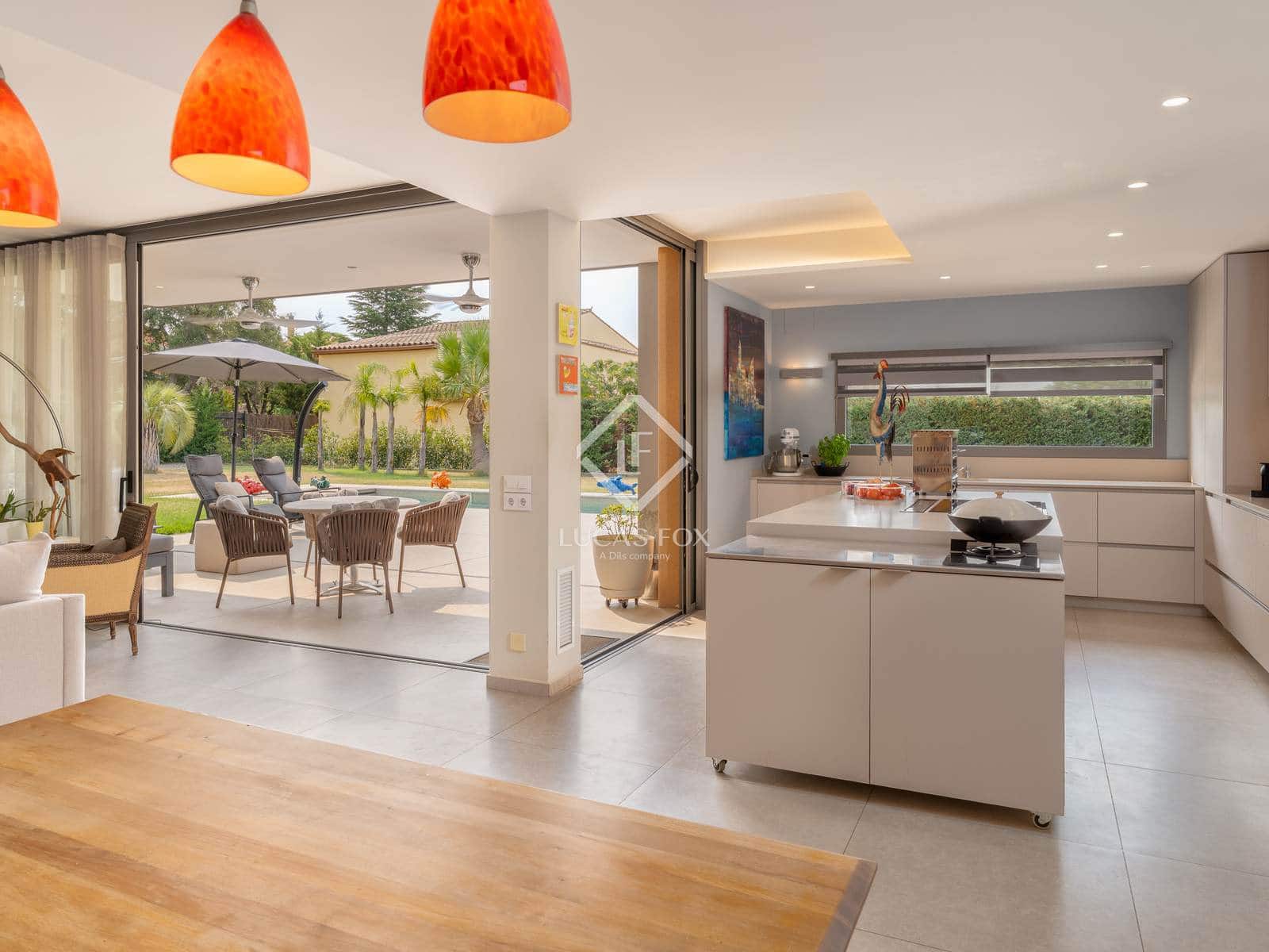 3 soveværelse Villa til salg i Peralada med swimmingpool garage - € 1.390.000 (Ref: 9185982)