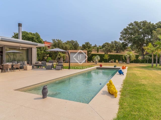 Chalet de 3 habitaciones en Peralada en venta con piscina garaje - 1.390.000 € (Ref: 9185982)