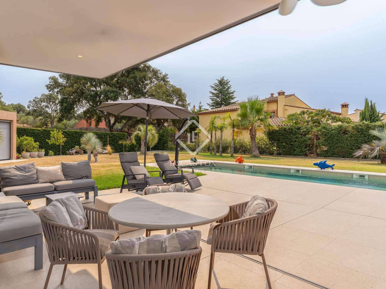 3 soveværelse Villa til salg i Peralada med swimmingpool garage - € 1.390.000 (Ref: 9185982)