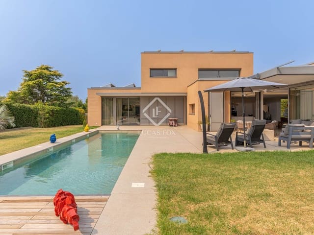 Chalet de 3 habitaciones en Peralada en venta con piscina garaje - 1.390.000 € (Ref: 9185982)