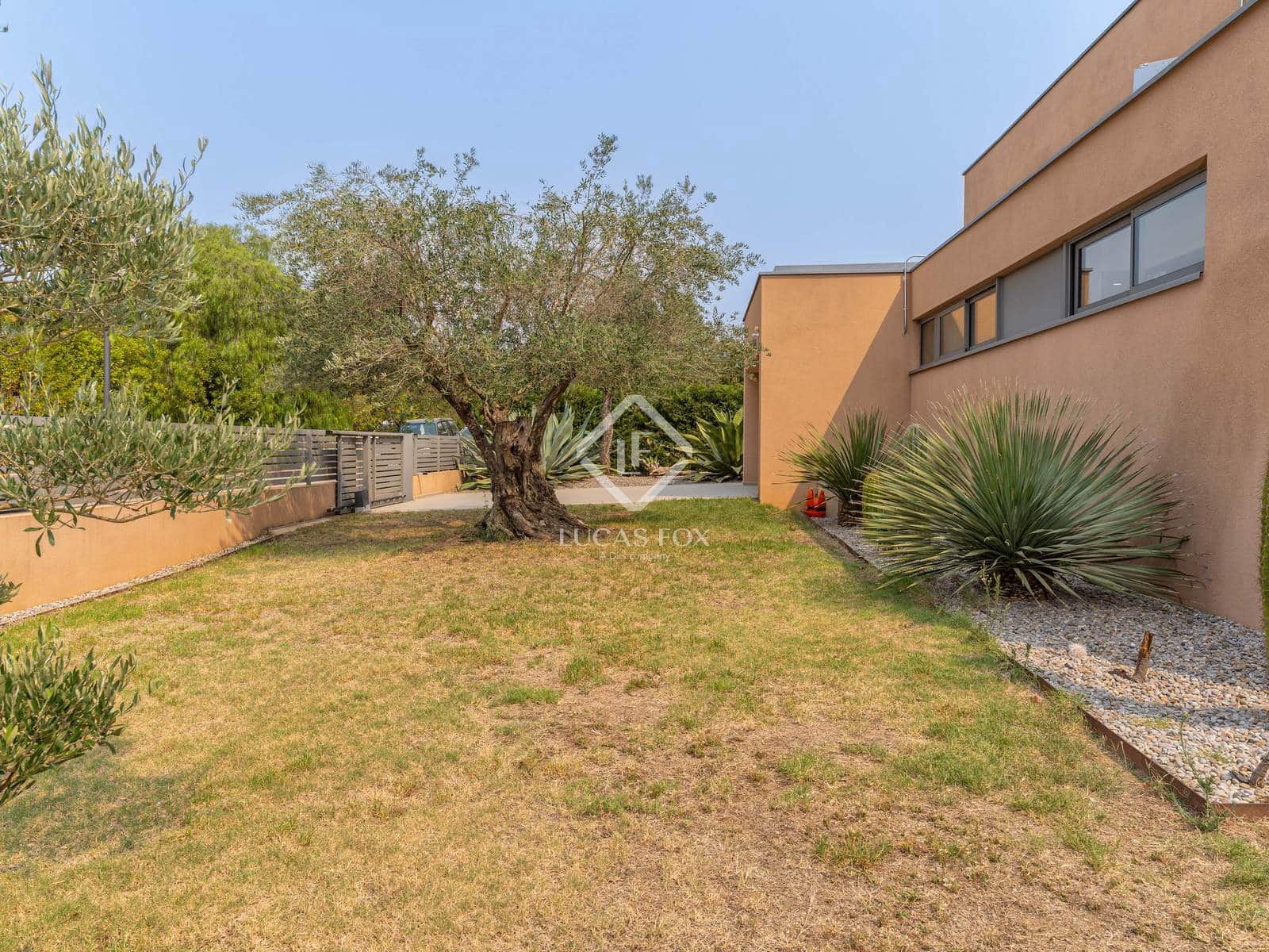 3 soveværelse Villa til salg i Peralada med swimmingpool garage - € 1.390.000 (Ref: 9185982)