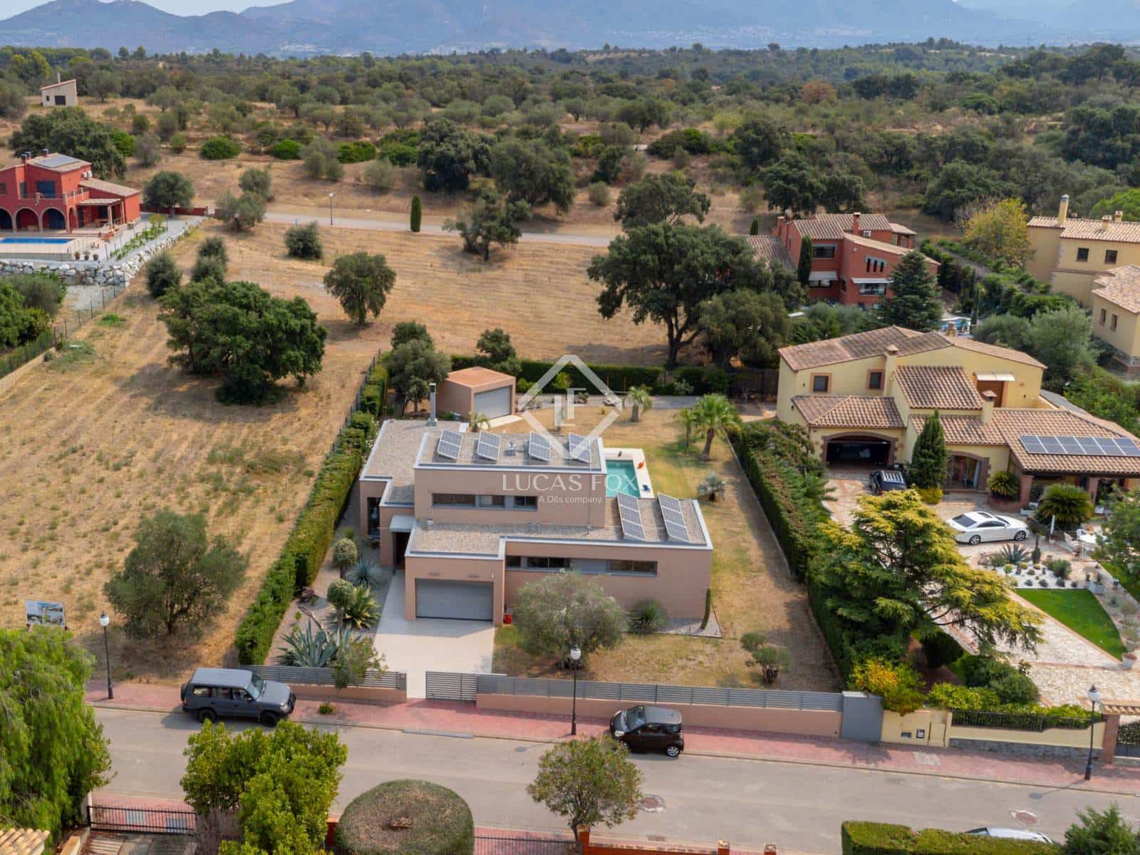 3 soveværelse Villa til salg i Peralada med swimmingpool garage - € 1.390.000 (Ref: 9185982)