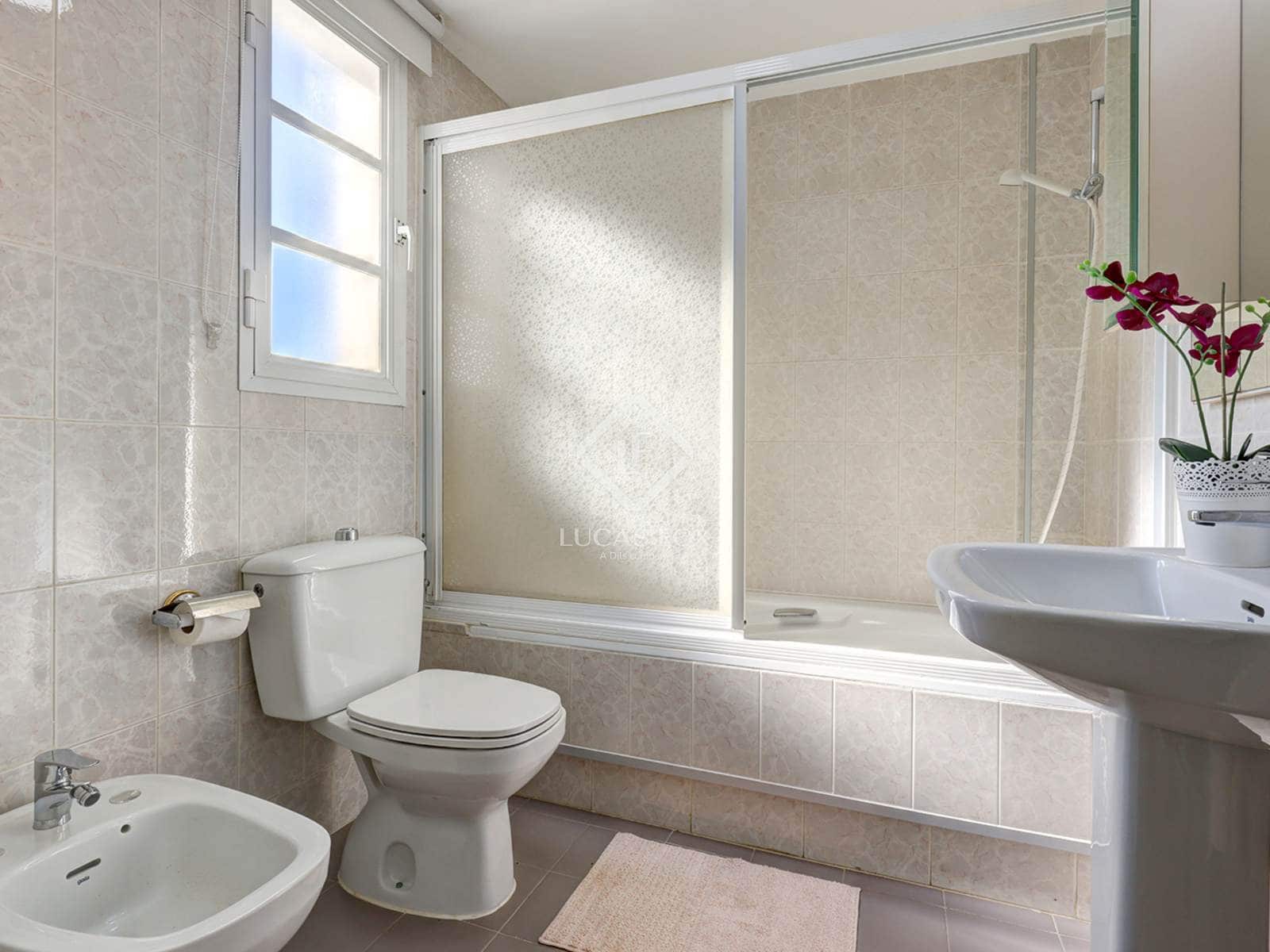 3 slaapkamer Appartement te koop in Estepona met zwembad garage - € 650.000 (Ref: 9186118)