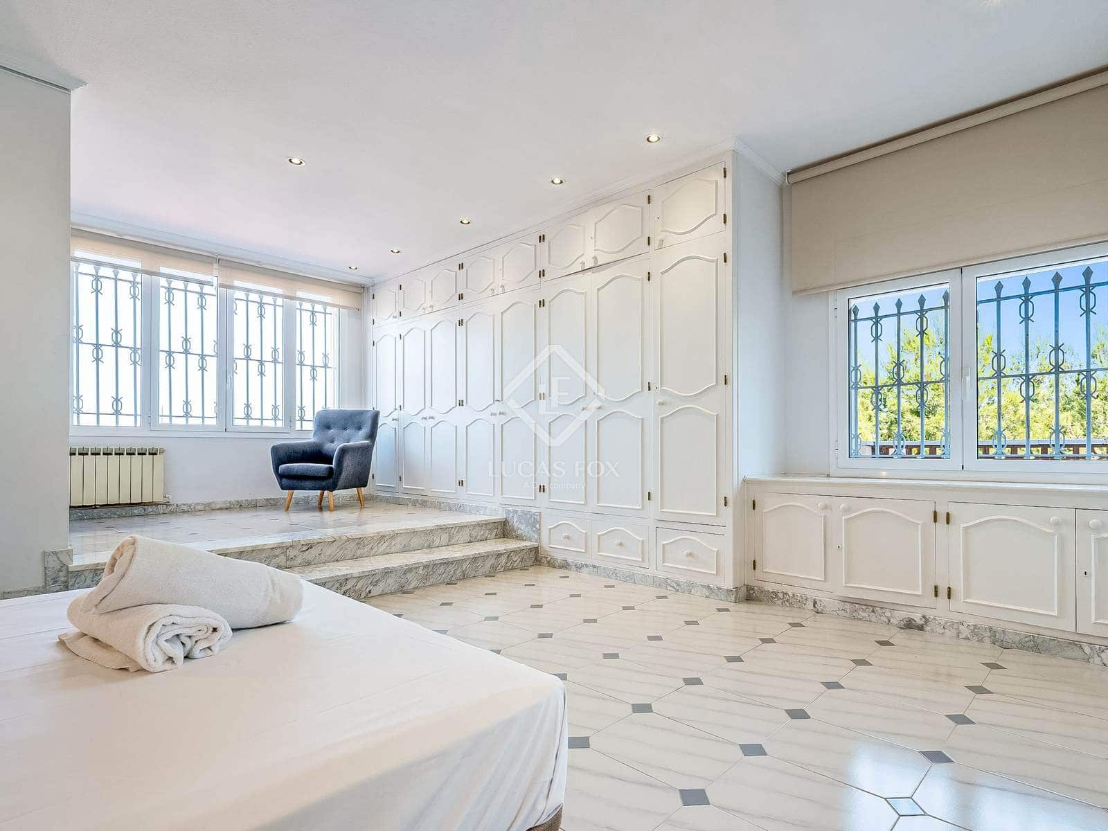 6 soverom Villa til salgs i Salou med svømmebasseng garasje - € 1 400 000 (Ref: 9186119)