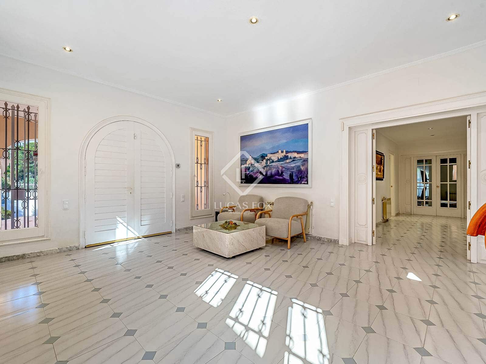 6 soverom Villa til salgs i Salou med svømmebasseng garasje - € 1 400 000 (Ref: 9186119)