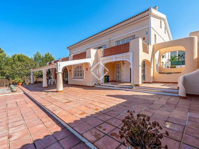 6 soverom Villa til salgs i Salou med svømmebasseng garasje - € 1 400 000 (Ref: 9186119)