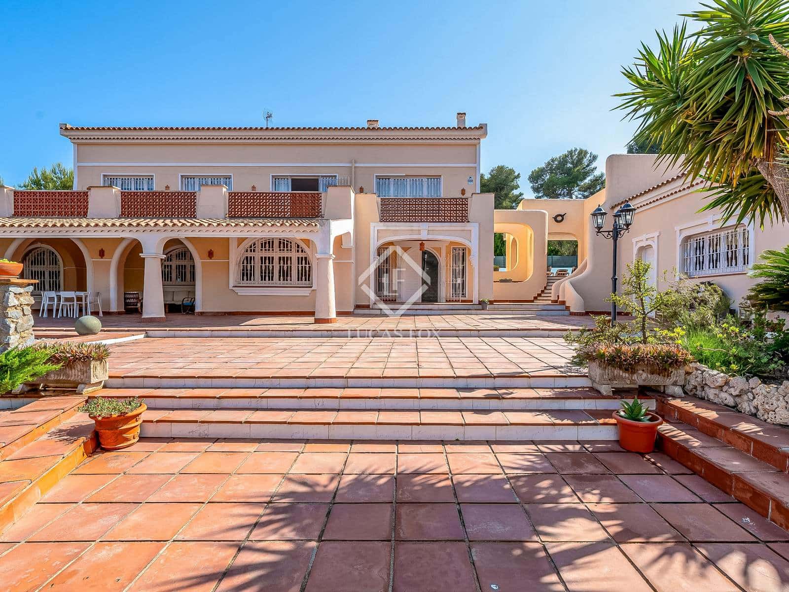 6 soverom Villa til salgs i Salou med svømmebasseng garasje - € 1 400 000 (Ref: 9186119)