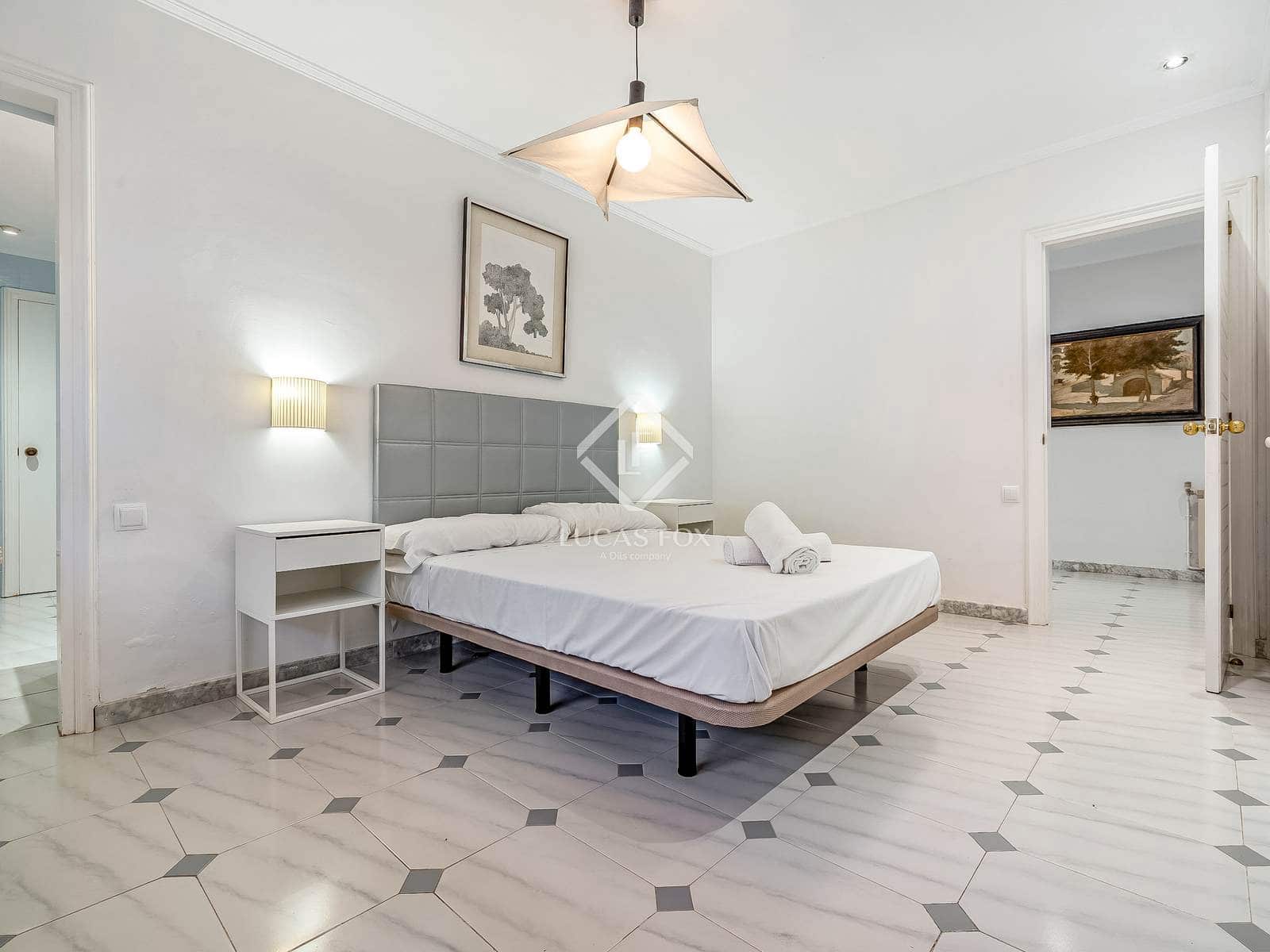 6 soverom Villa til salgs i Salou med svømmebasseng garasje - € 1 400 000 (Ref: 9186119)