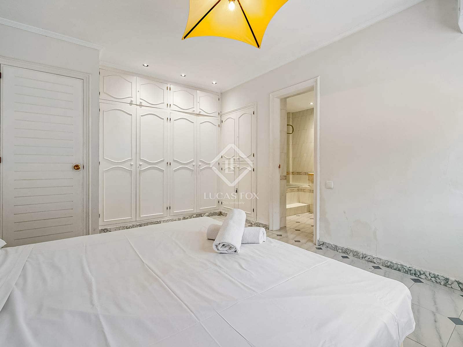 6 soverom Villa til salgs i Salou med svømmebasseng garasje - € 1 400 000 (Ref: 9186119)