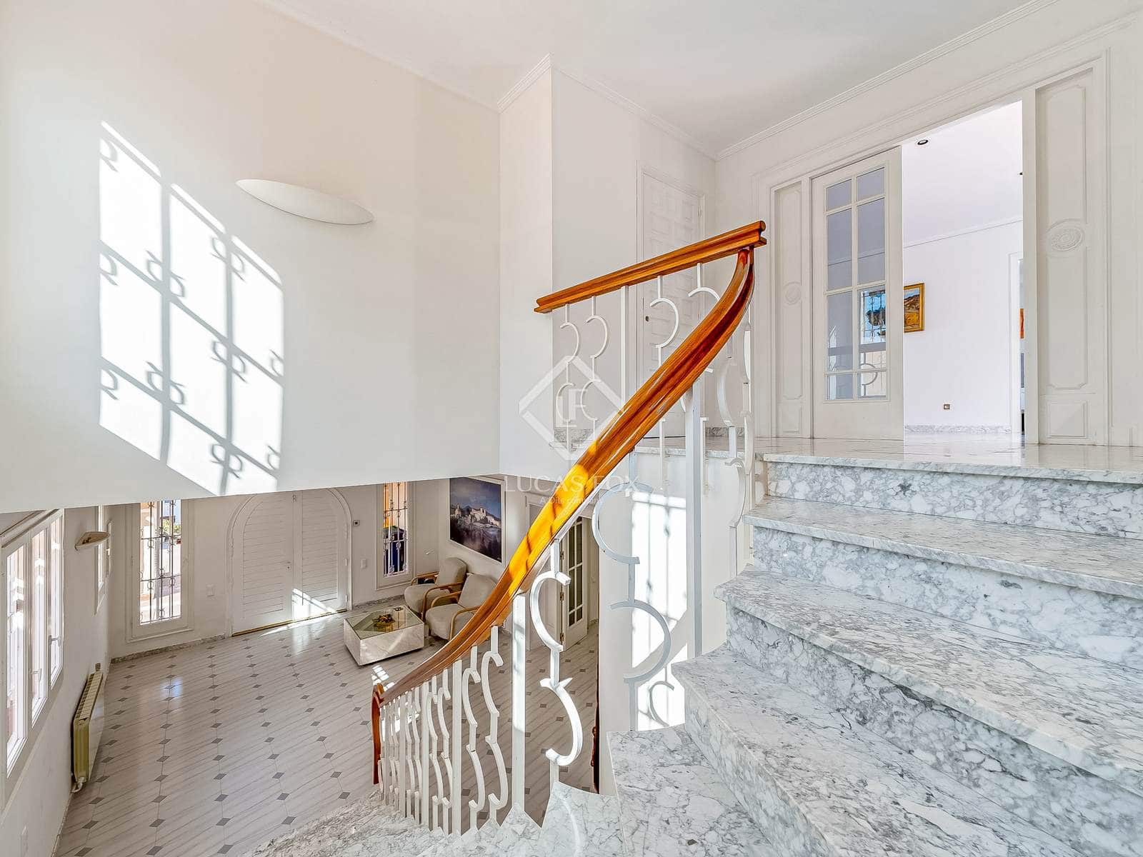 6 soverom Villa til salgs i Salou med svømmebasseng garasje - € 1 400 000 (Ref: 9186119)