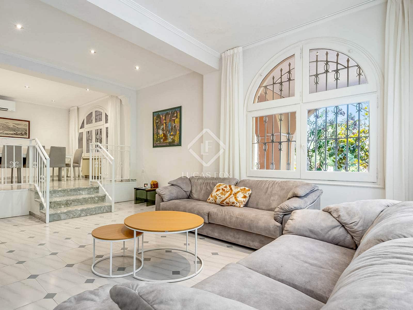 6 soverom Villa til salgs i Salou med svømmebasseng garasje - € 1 400 000 (Ref: 9186119)