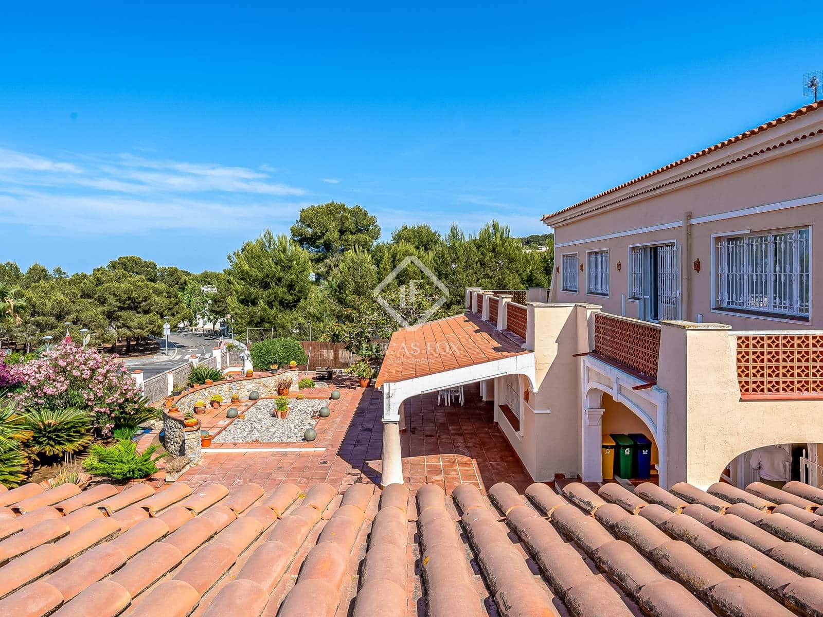 6 soverom Villa til salgs i Salou med svømmebasseng garasje - € 1 400 000 (Ref: 9186119)