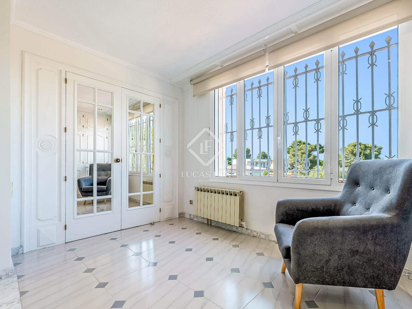 6 soverom Villa til salgs i Salou med svømmebasseng garasje - € 1 400 000 (Ref: 9186119)