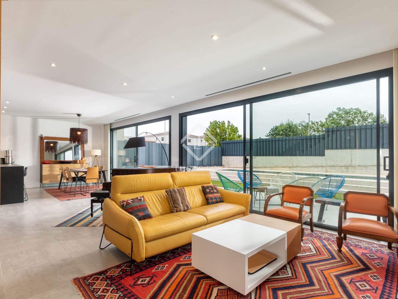 4 soveværelse Villa til salg i Fornells de la Selva med swimmingpool garage - € 880.000 (Ref: 9187227)