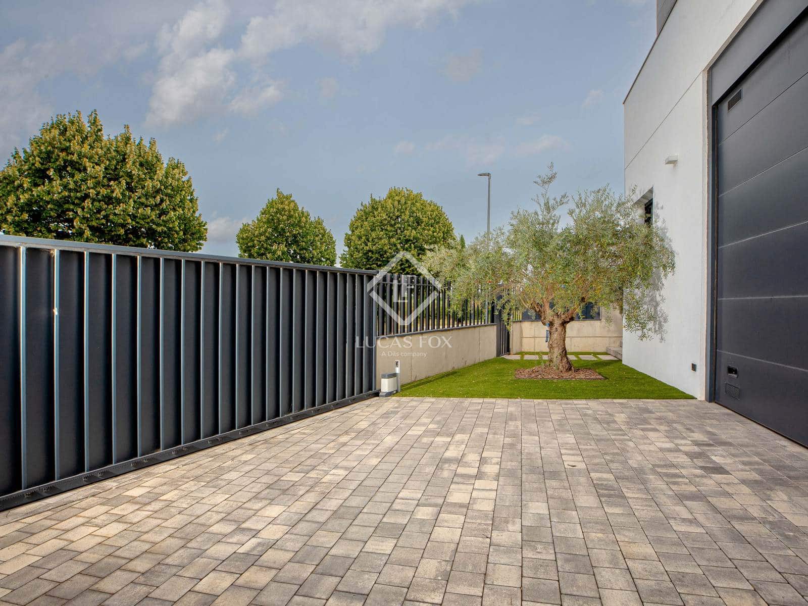 4 soveværelse Villa til salg i Fornells de la Selva med swimmingpool garage - € 880.000 (Ref: 9187227)