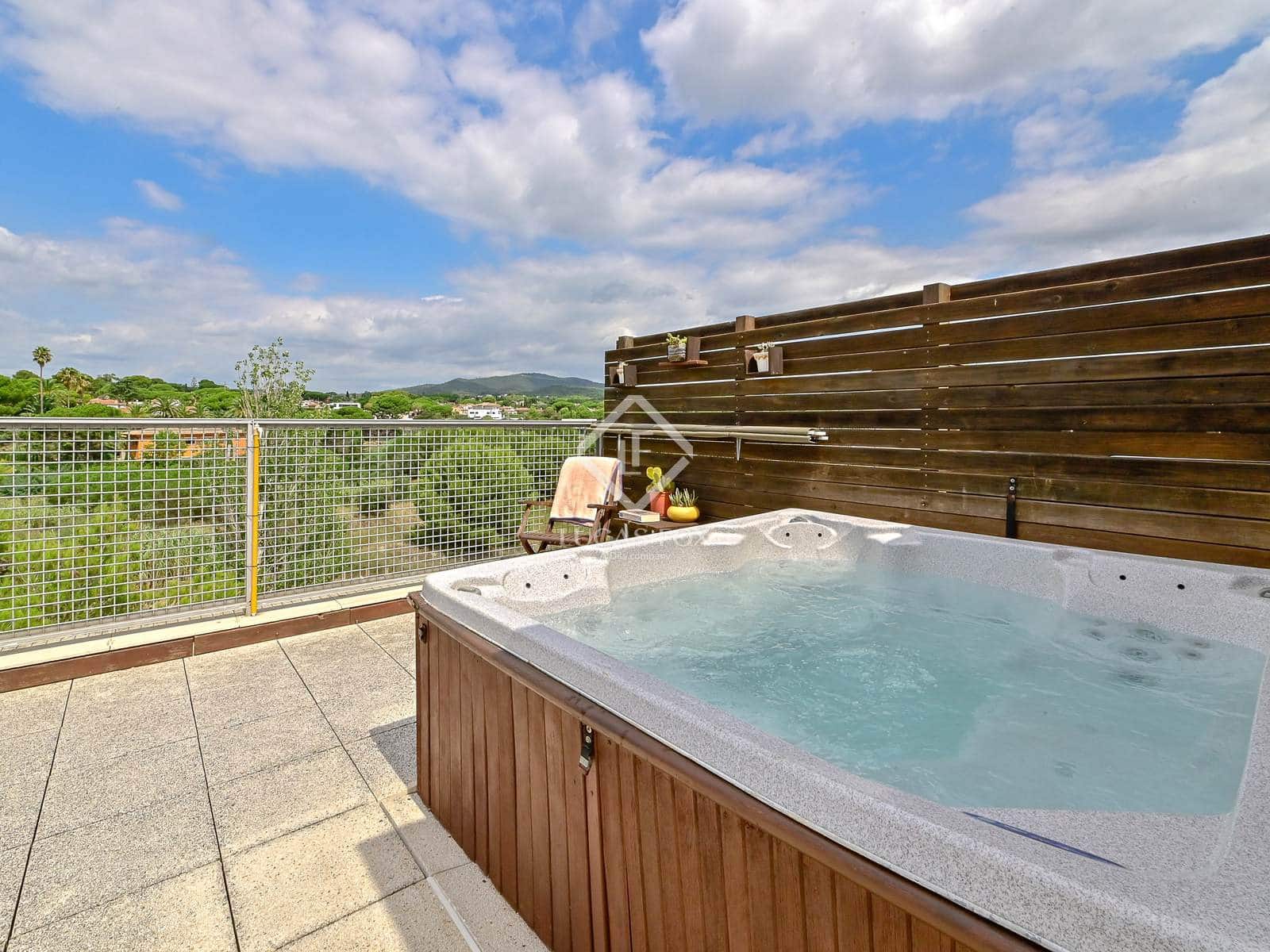 3 slaapkamer Appartement te koop in Sant Antoni de Calonge met zwembad garage - € 490.000 (Ref: 9187430)