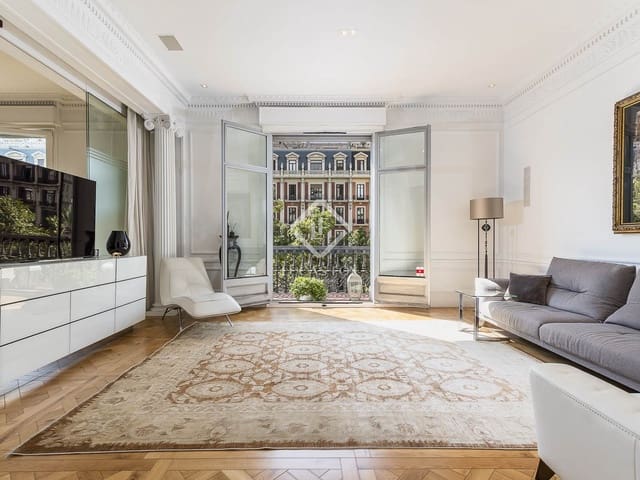 5 slaapkamer Appartement te koop in Barcelona stad - € 2.950.000 (Ref: 9187431)