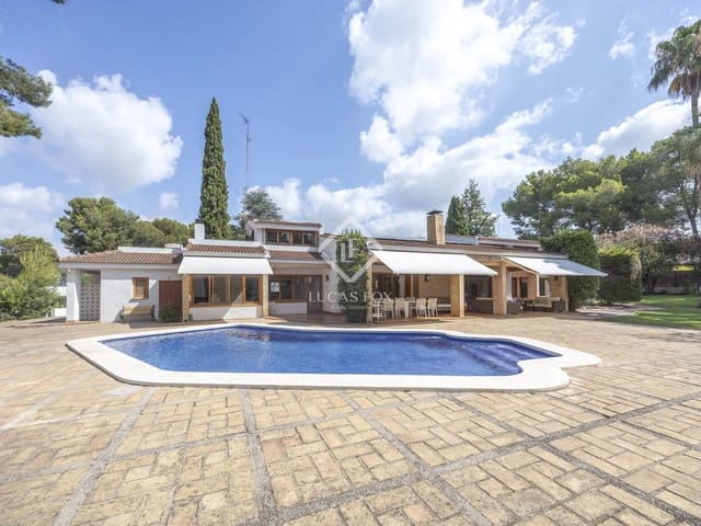 6 sovrum Villa att hyra i Paterna med pool garage - 6 000 € (Ref: 9187432)