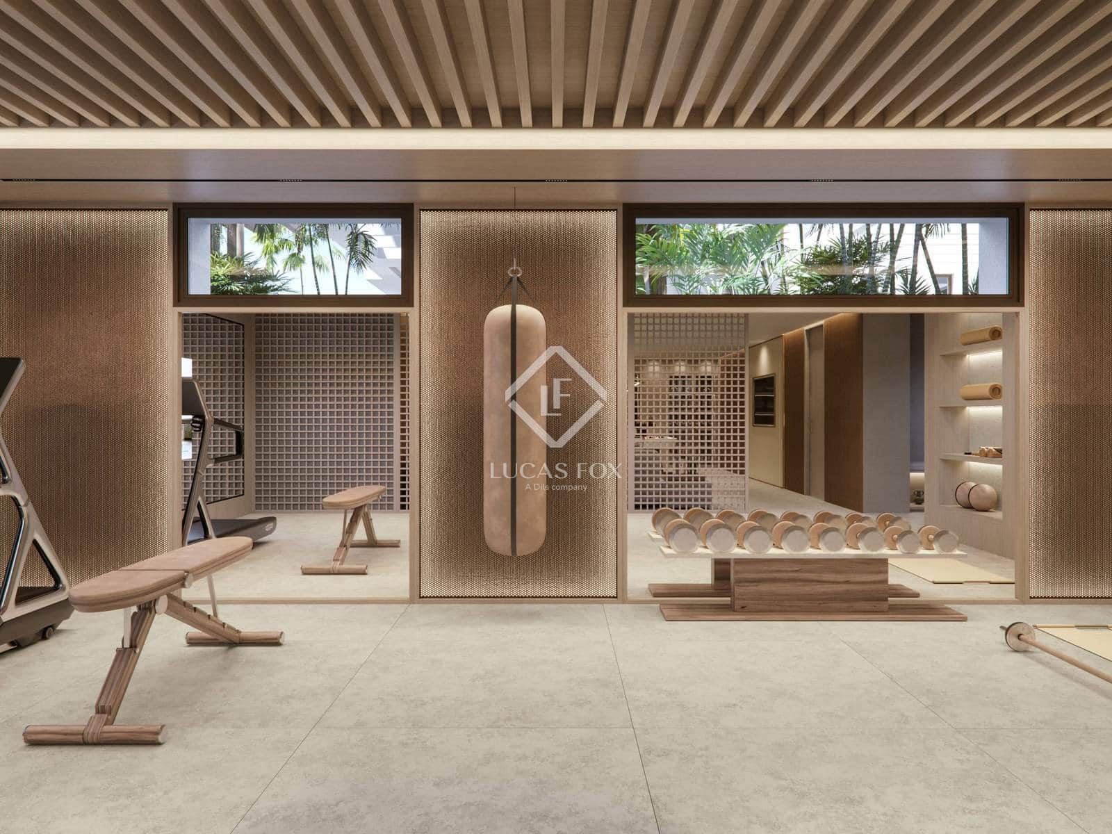 5 slaapkamer Villa te koop in Nueva Andalucia met zwembad garage - € 4.950.000 (Ref: 9187596)