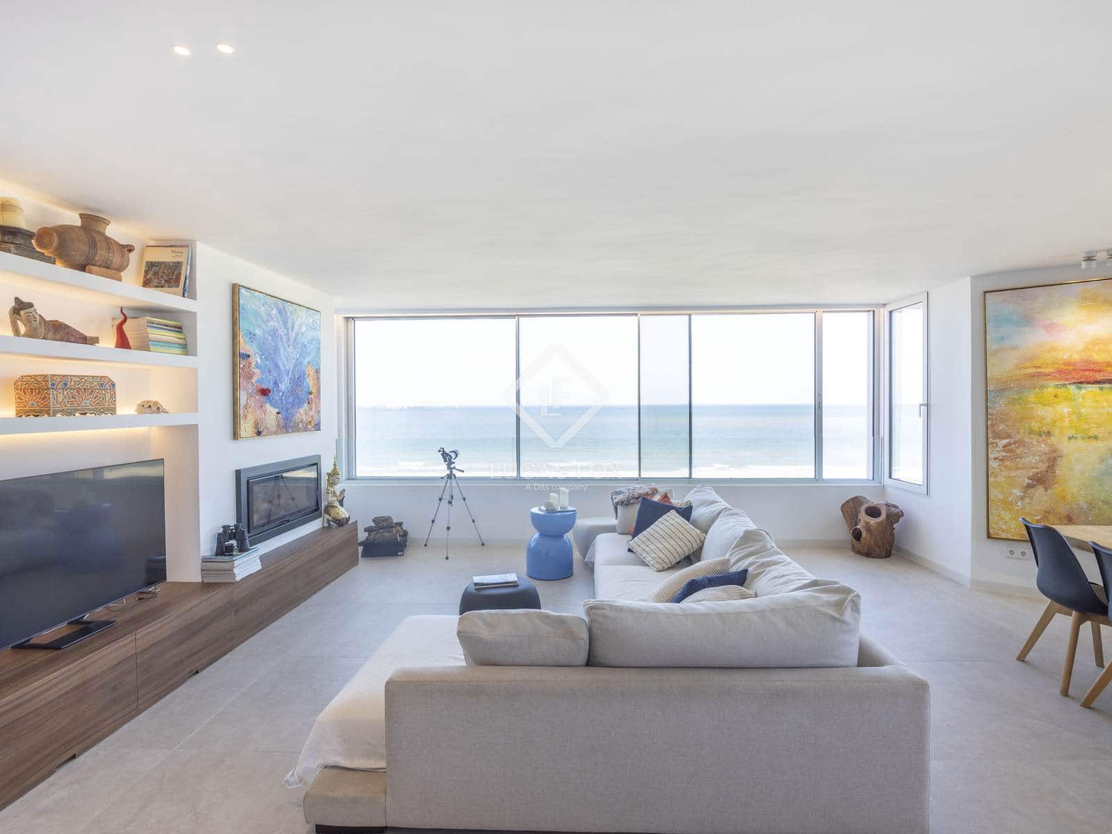 3 bedroom Apartment for rent in El Saler with pool garage - € 4,500 (Ref: 9187598)