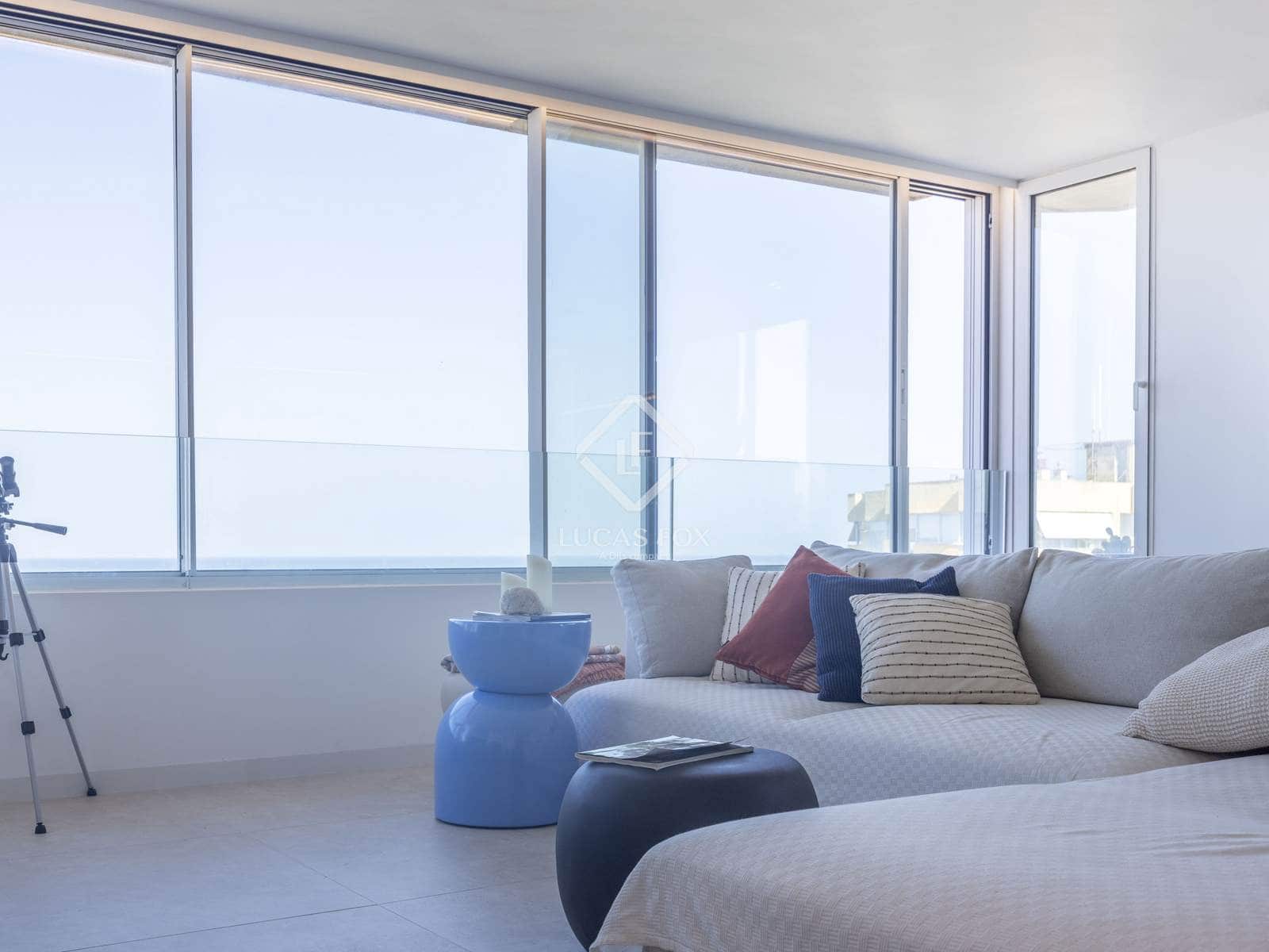 3 bedroom Apartment for rent in El Saler with pool garage - € 4,500 (Ref: 9187598)