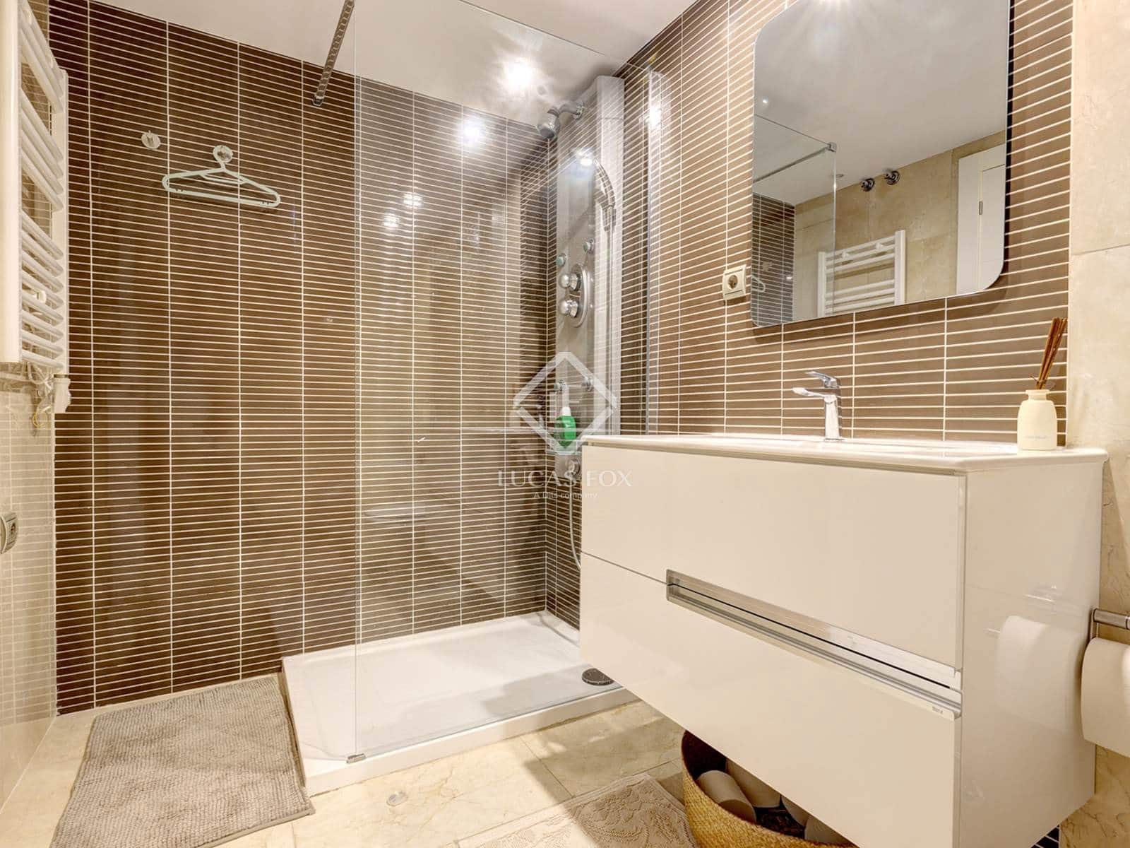 2 makuuhuone Huoneisto myytävänä paikassa Casares mukana uima-altaan 
autotalli - 480 000 € (Ref: 9189551)