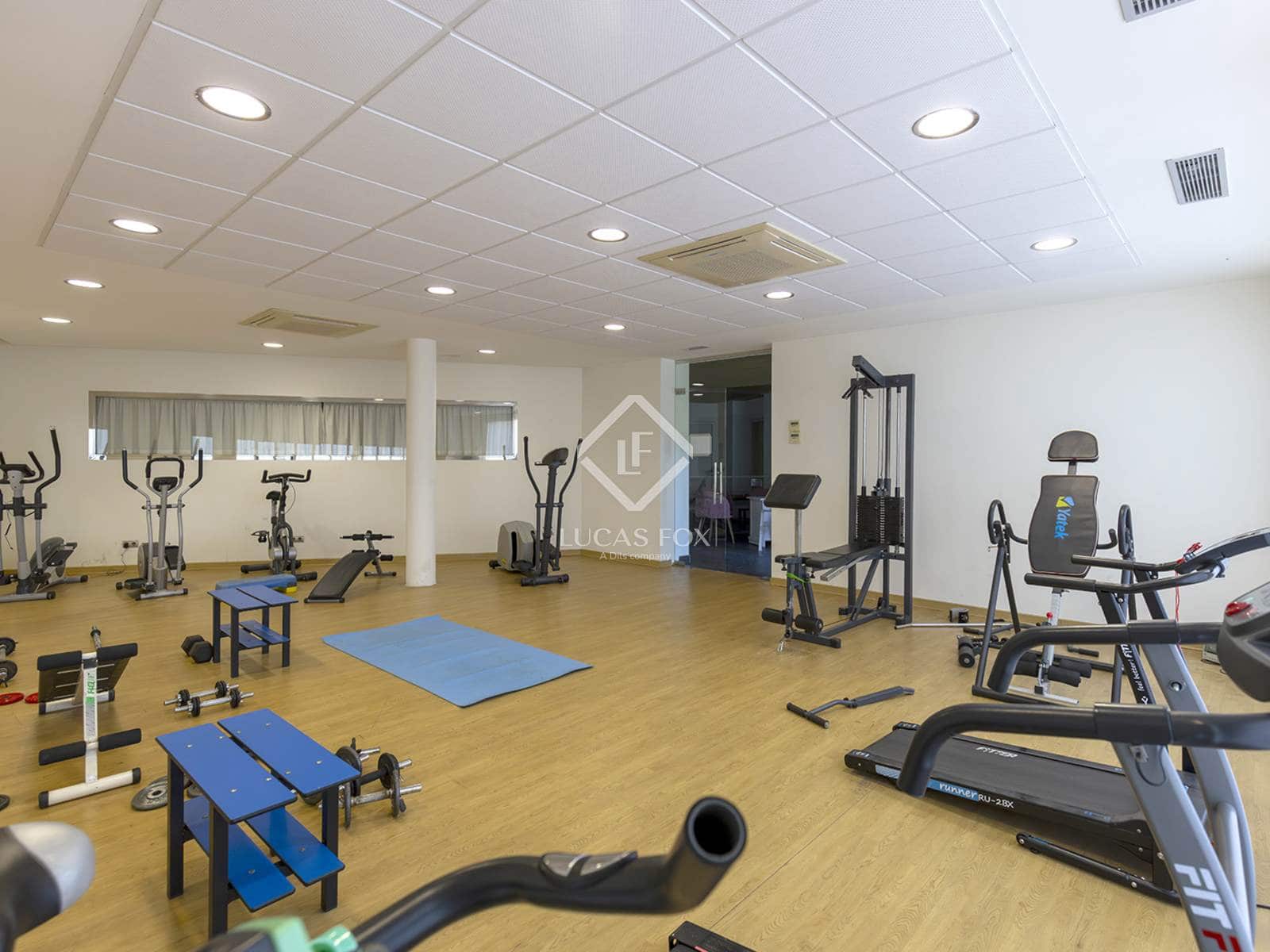 2 makuuhuone Huoneisto myytävänä paikassa Casares mukana uima-altaan 
autotalli - 480 000 € (Ref: 9189551)