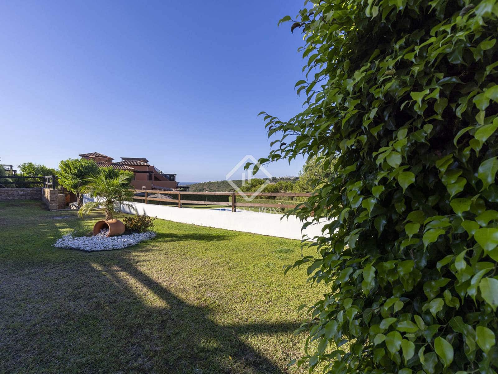 2 makuuhuone Huoneisto myytävänä paikassa Casares mukana uima-altaan 
autotalli - 480 000 € (Ref: 9189551)