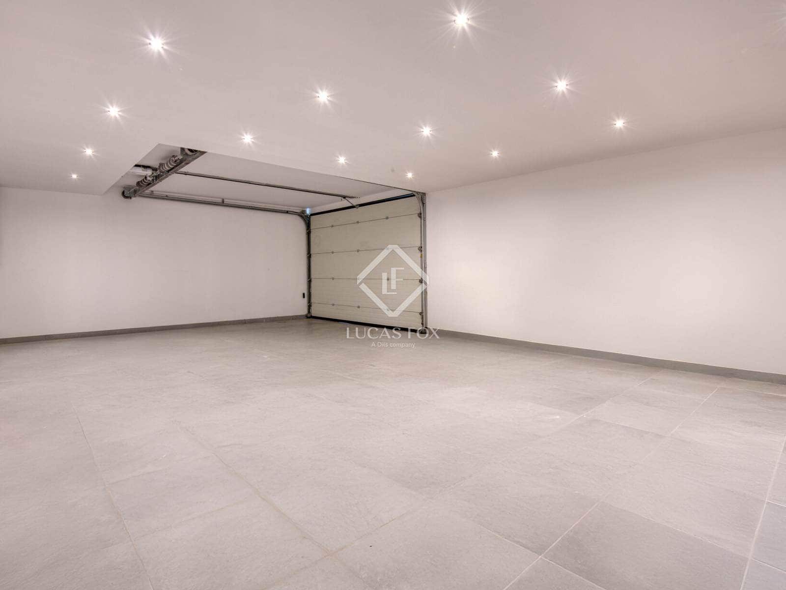 6 bedroom Villa for sale in Sant Feliu de Guixols with pool garage - € 2,200,000 (Ref: 9189857)