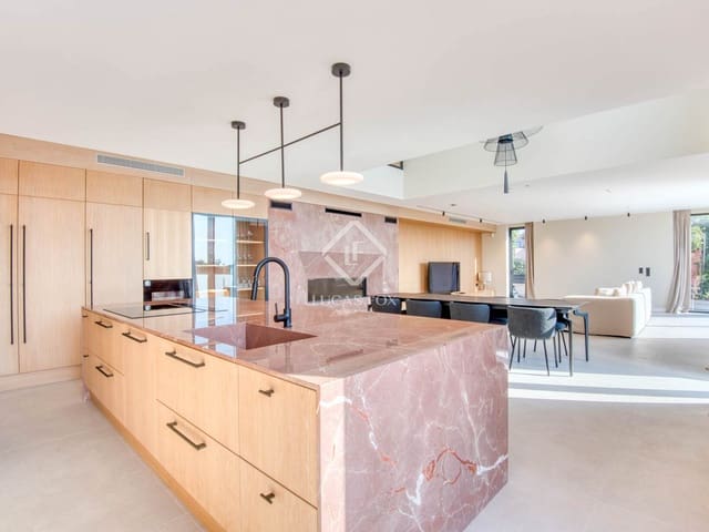 6 slaapkamer Villa te koop in Sant Feliu de Guíxols met zwembad garage - € 2.200.000 (Ref: 9189857)