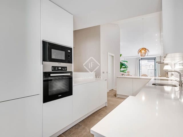 4 slaapkamer Penthouse te koop in Madrid stad met garage - € 1.850.000 (Ref: 9190258)