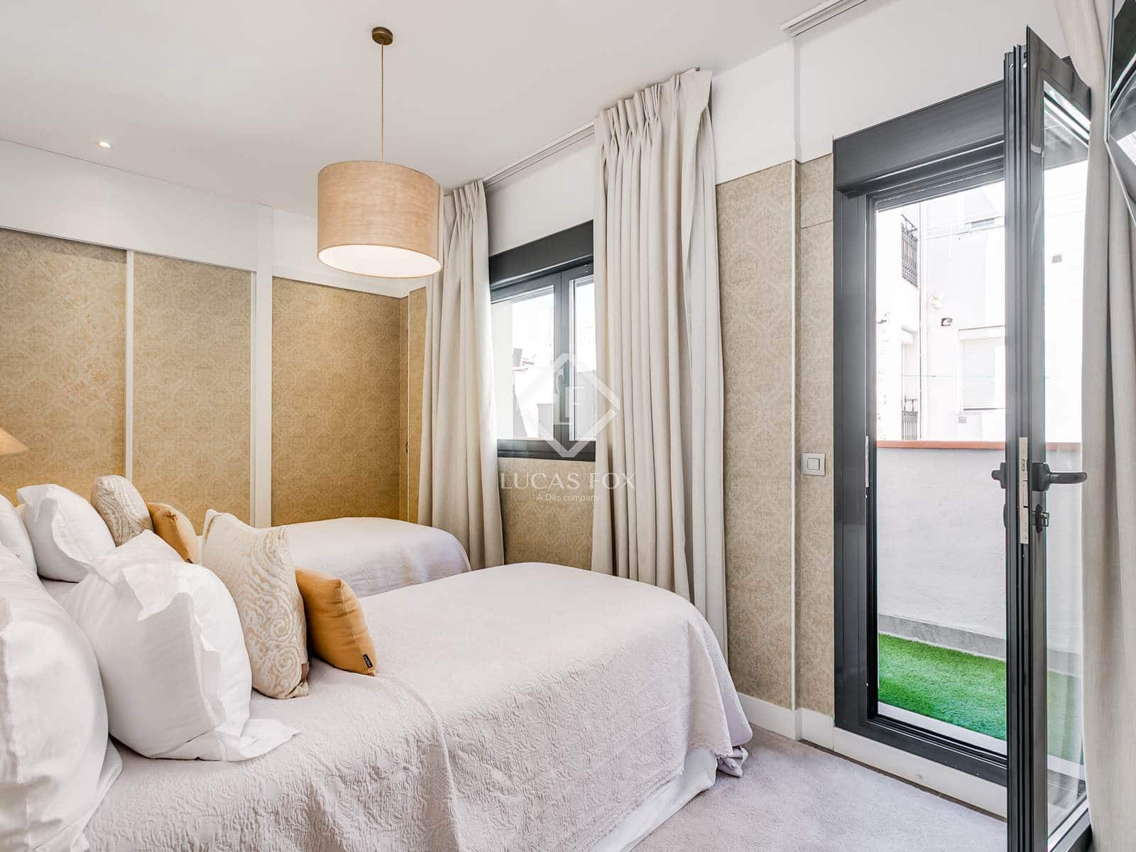 4 soveværelse Penthouse til salg i Madrid by med garage - € 1.850.000 (Ref: 9190258)