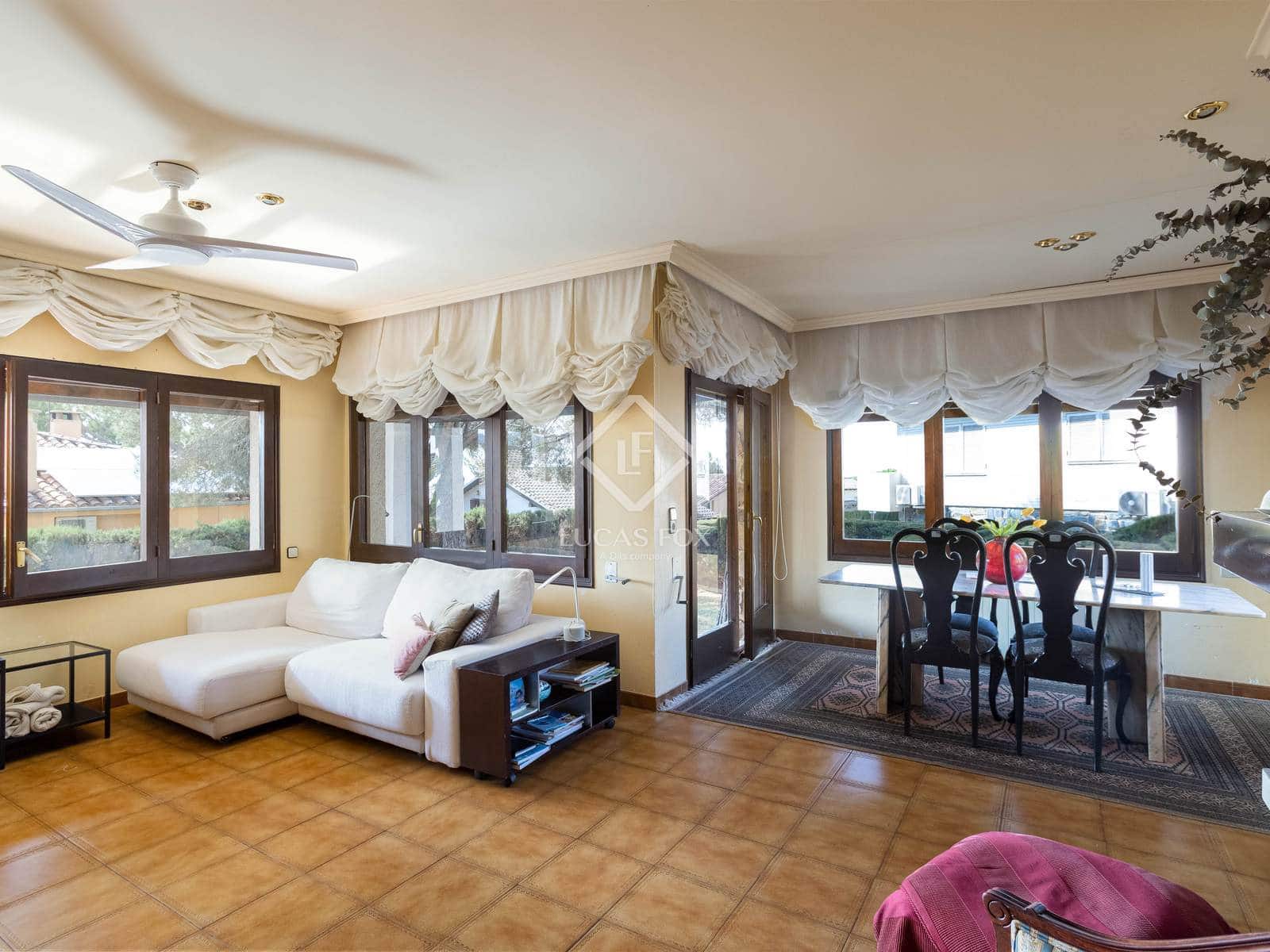 4 soveværelse Villa til salg i Vilassar de Dalt med garage - € 795.000 (Ref: 9190259)