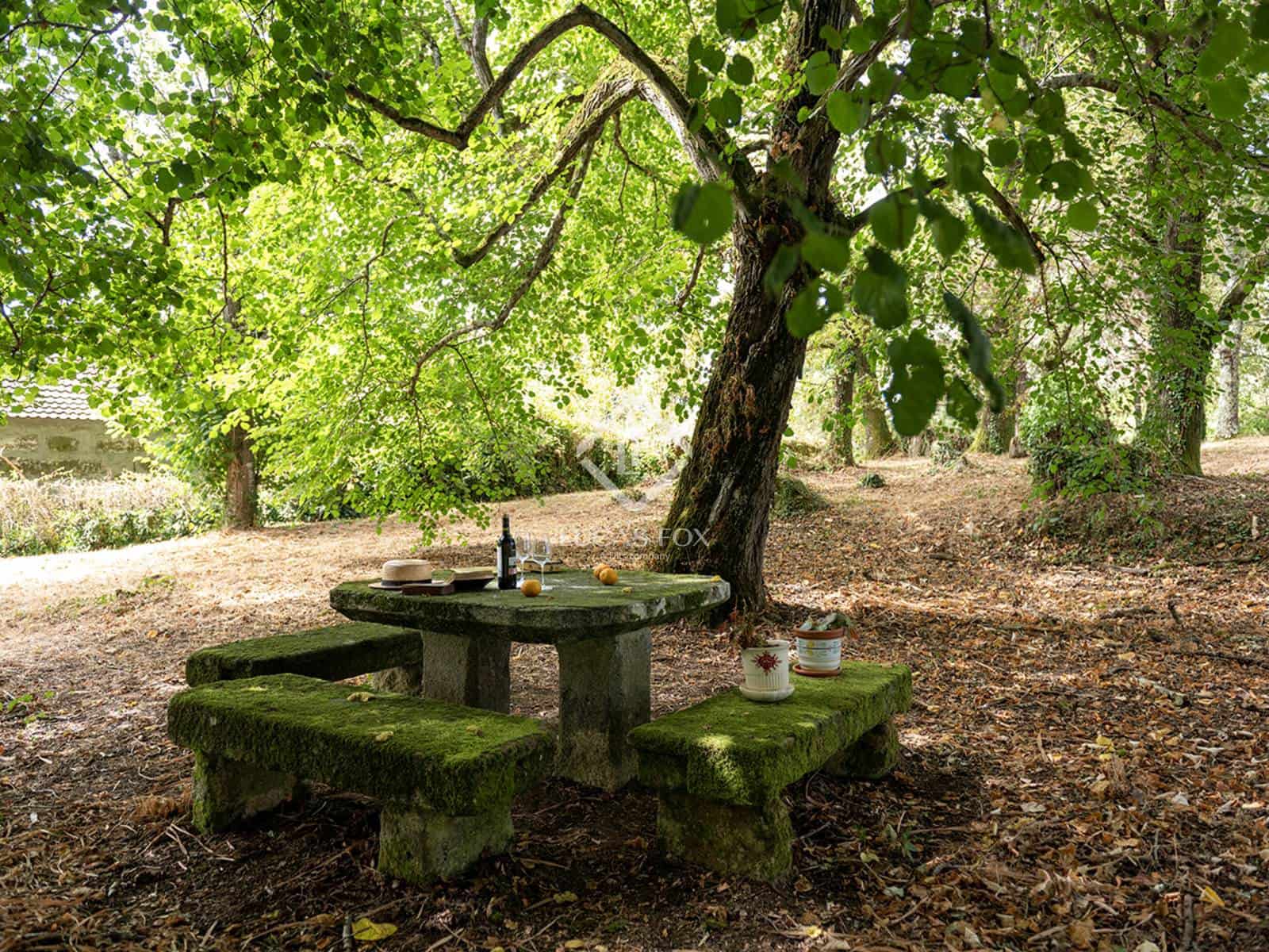 8 soveværelse Finca/Landehus til salg i Redondela - € 800.000 (Ref: 9190591)