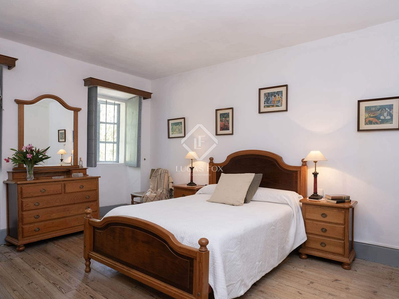 8 soveværelse Finca/Landehus til salg i Redondela - € 800.000 (Ref: 9190591)