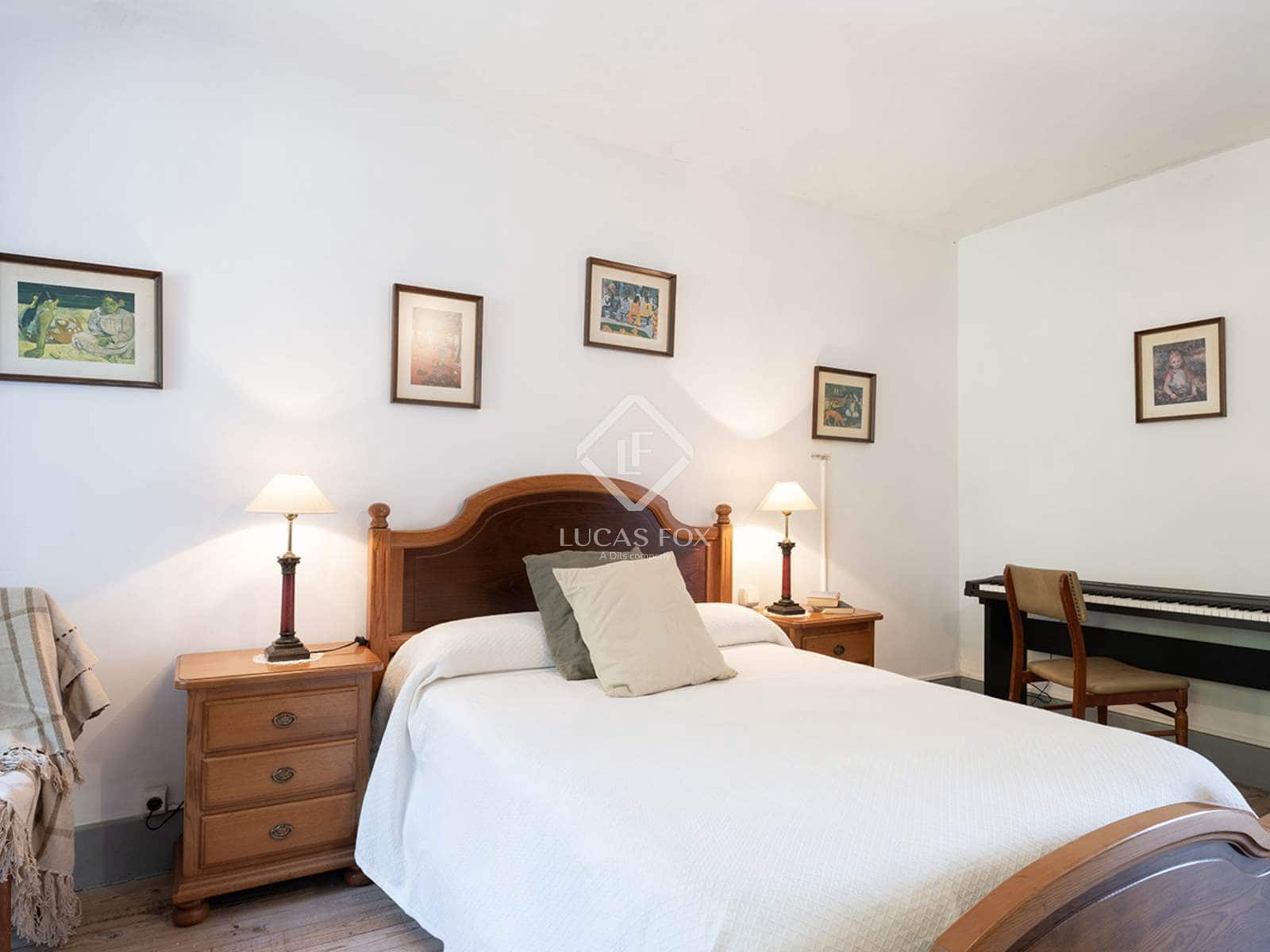 8 soveværelse Finca/Landehus til salg i Redondela - € 800.000 (Ref: 9190591)