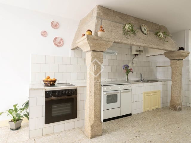 8 bedroom Finca/Country House for sale in Redondela - € 800,000 (Ref: 9190591)