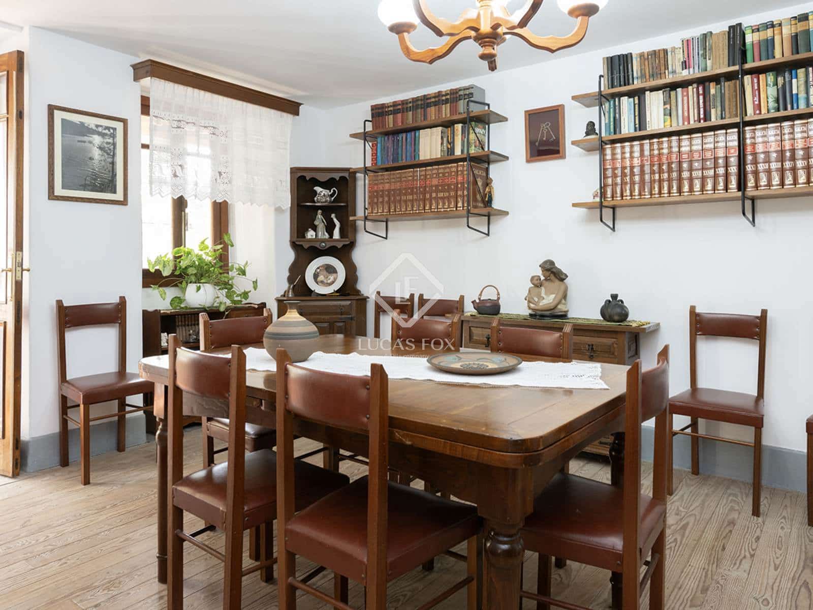 8 soveværelse Finca/Landehus til salg i Redondela - € 800.000 (Ref: 9190591)