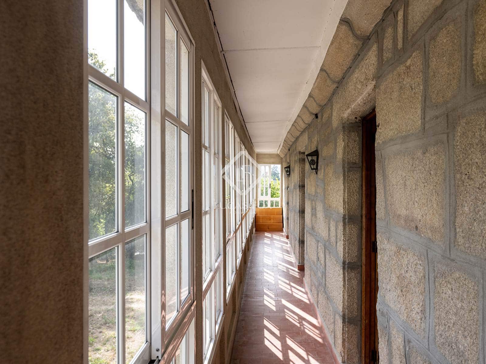 8 soveværelse Finca/Landehus til salg i Redondela - € 800.000 (Ref: 9190591)