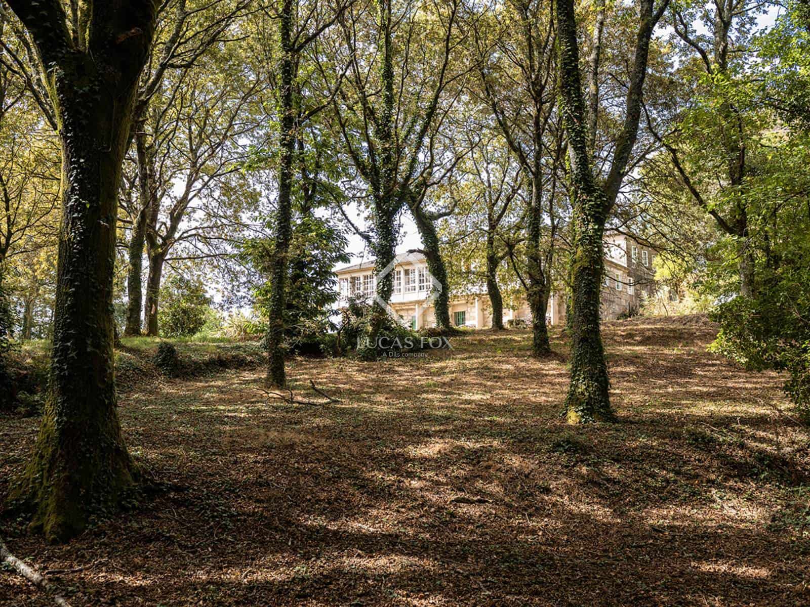 8 soveværelse Finca/Landehus til salg i Redondela - € 800.000 (Ref: 9190591)