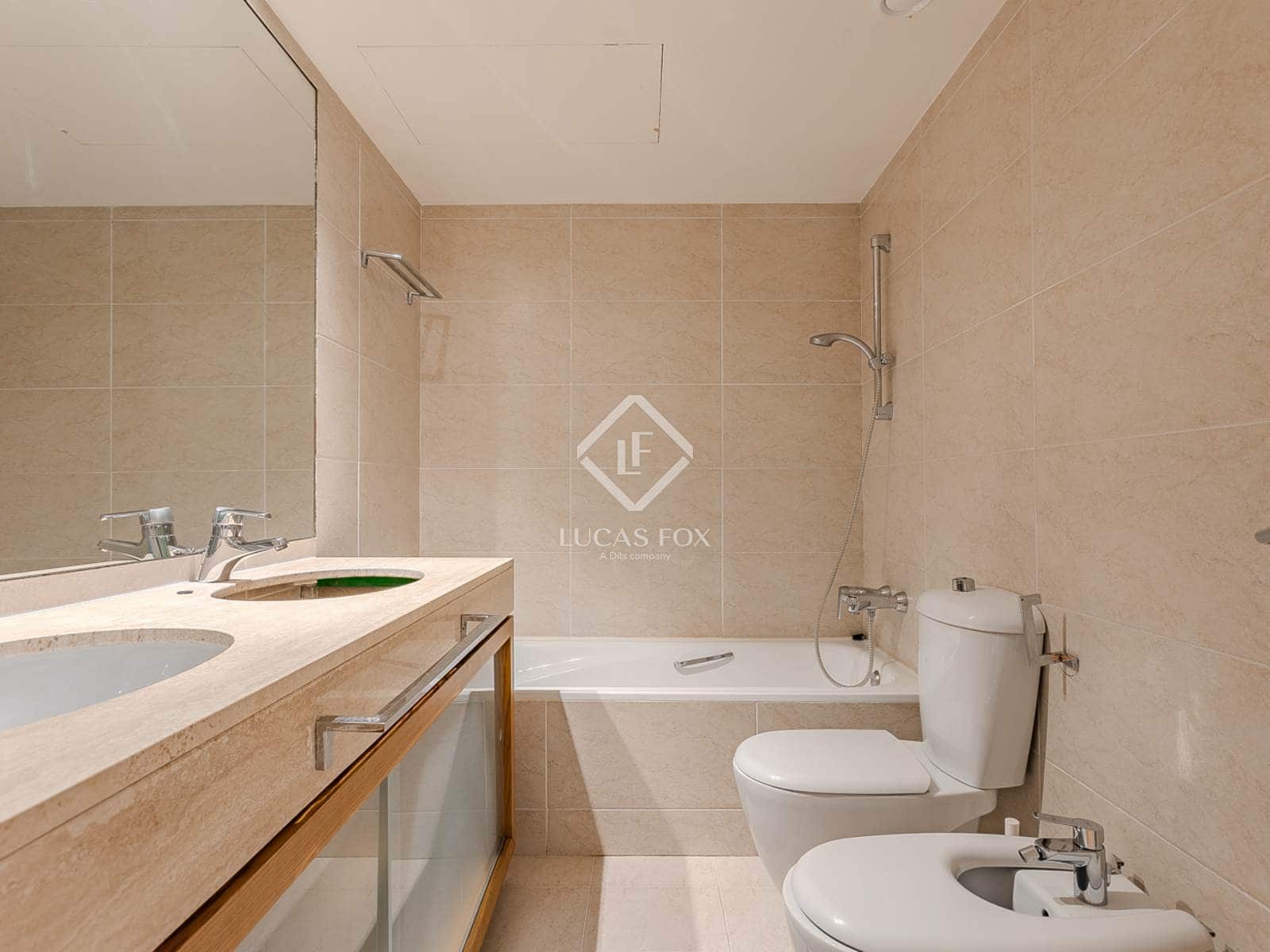 3 bedroom Apartment for rent in Barcelona city with garage - € 3,424 (Ref: 9191379)