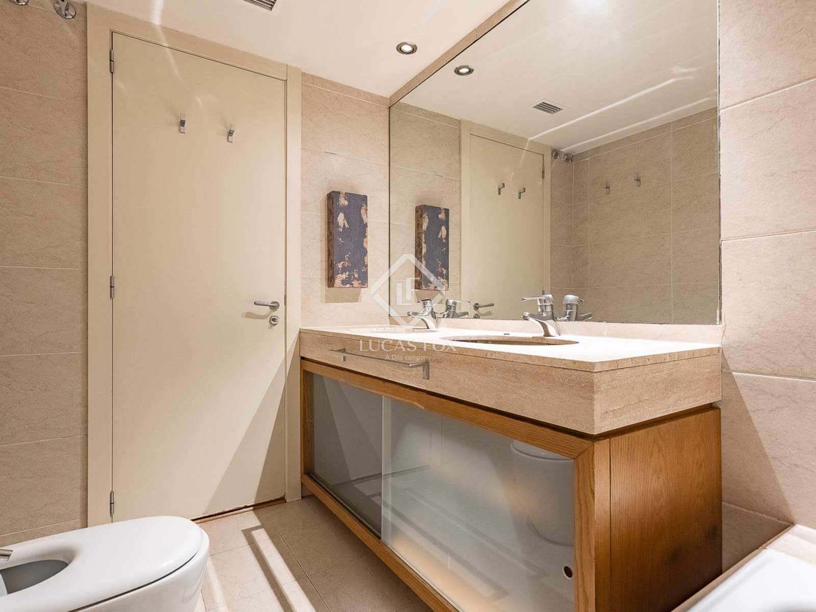 3 bedroom Apartment for rent in Barcelona city with garage - € 3,424 (Ref: 9191379)