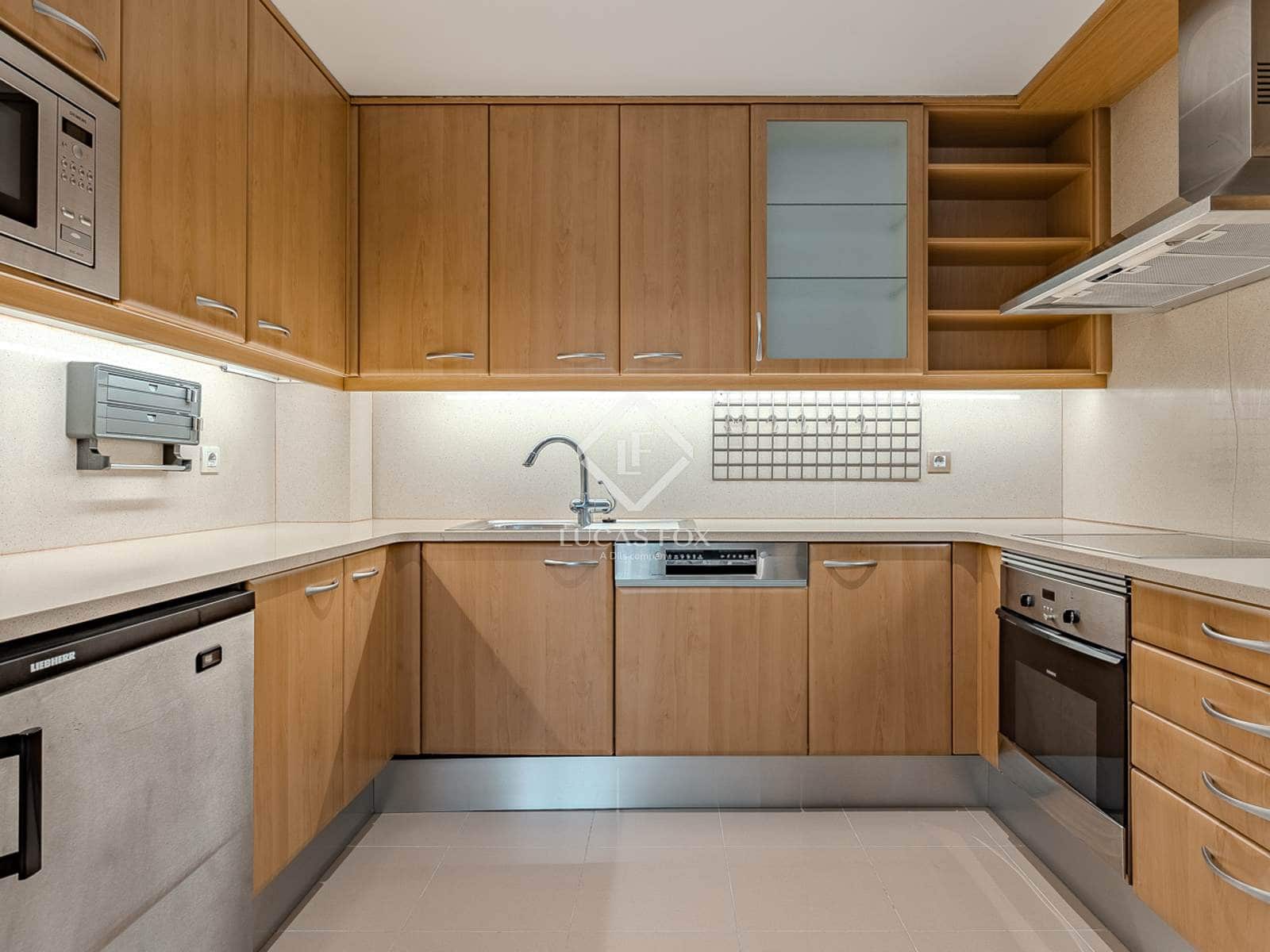 3 bedroom Apartment for rent in Barcelona city with garage - € 3,424 (Ref: 9191379)