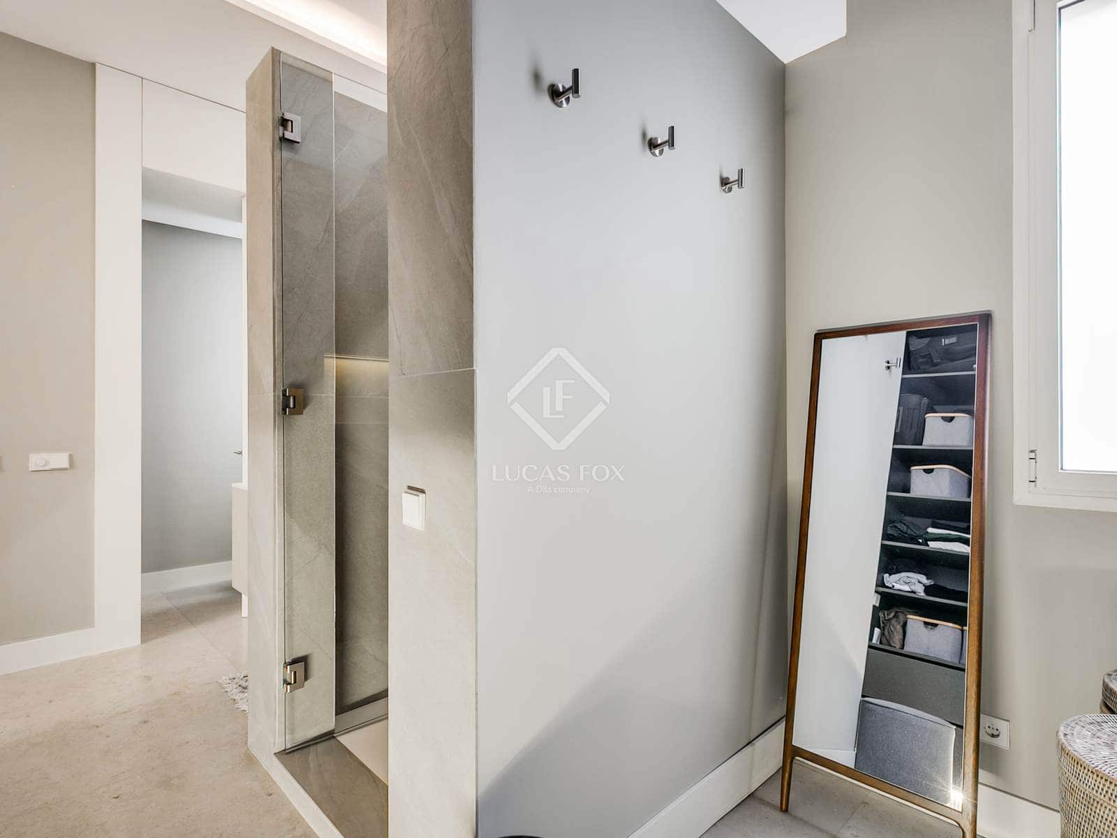 2 bedroom Apartment for sale in Madrid city - € 1,450,000 (Ref: 9193074)